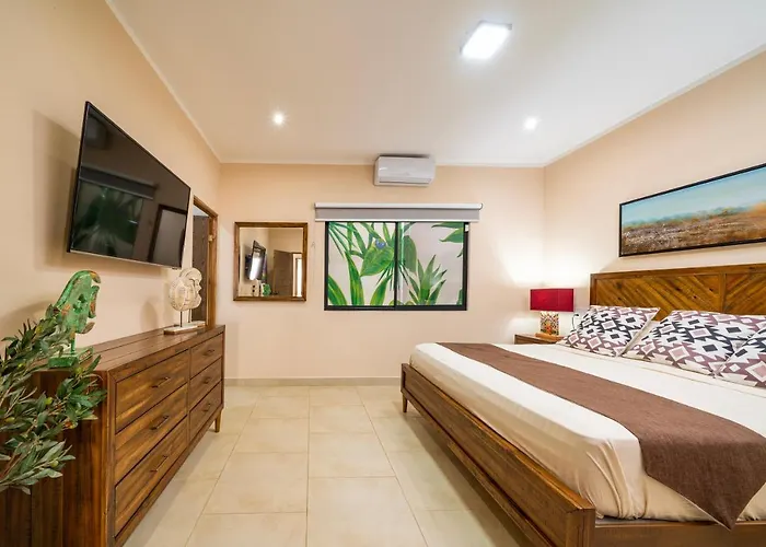 Casa Roberta, A Secluded & Peaceful Retreat * Playa Flamingo